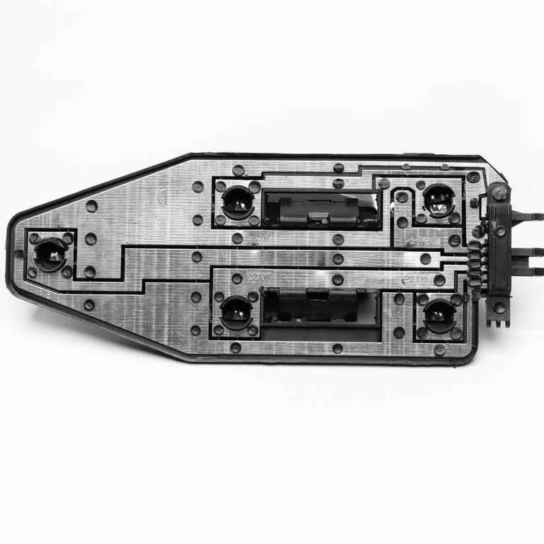 مدار چراغ خطر پژو آردی برند جمع ساز سمت راست