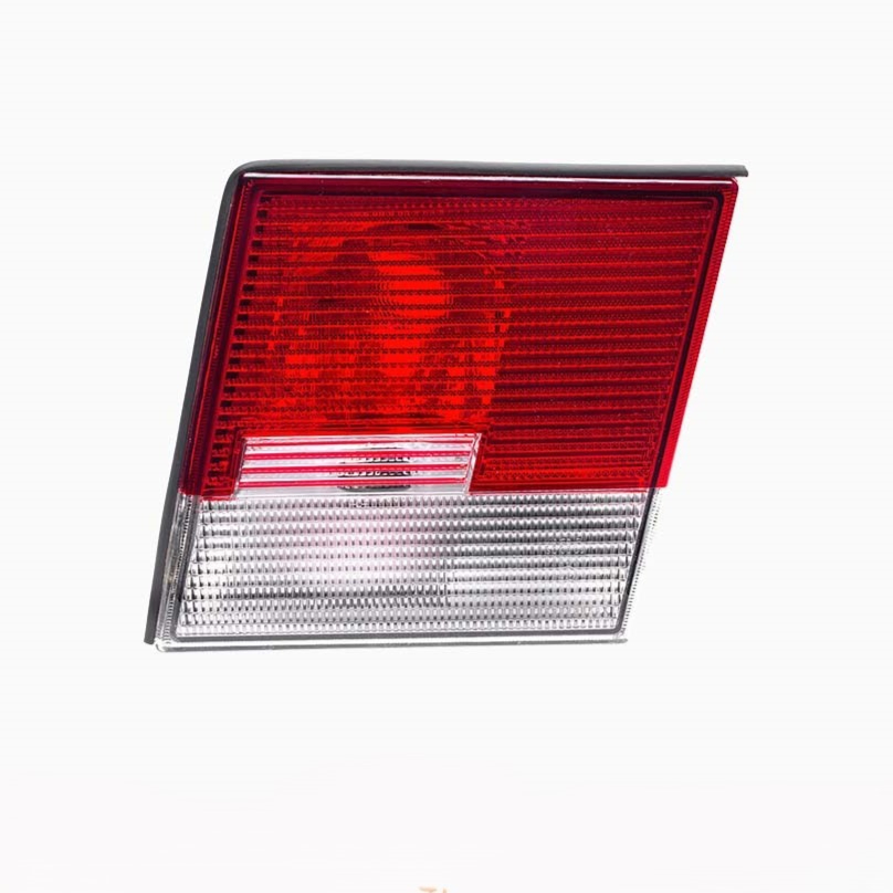 چراغ خطر صندوق سمند قدیم برند جمع ساز سمت راست