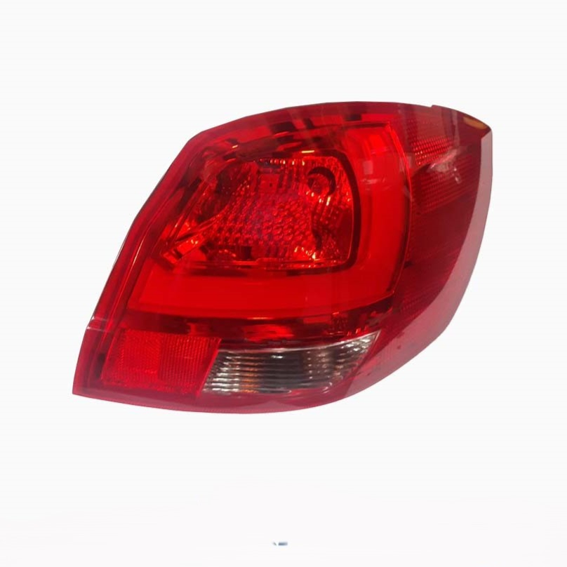 چراغ خطر روی بدنه کوییک با سوکت برند کروز راست